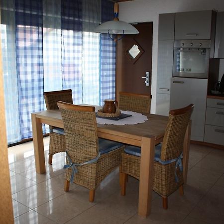Apartment Charlotte Neunkirchen  Phòng bức ảnh